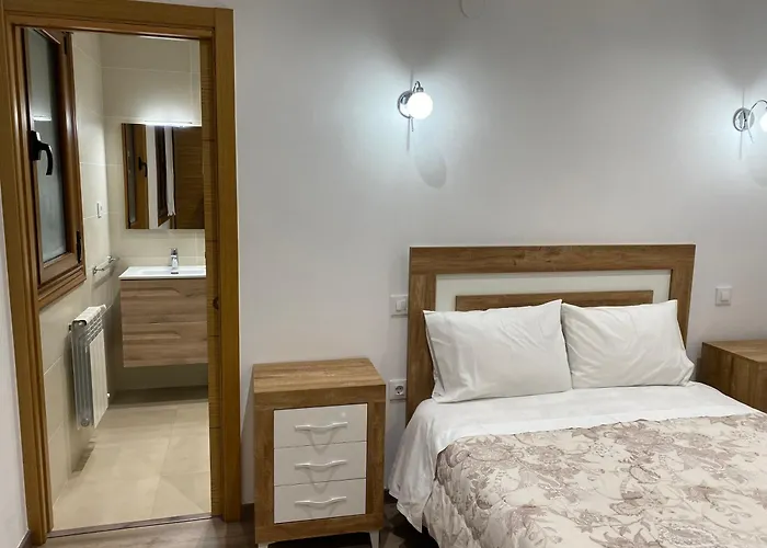 Farma Fraga De Pitoes *