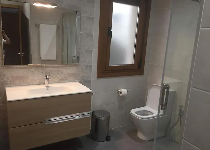 Fraga De Pitoes Agroturismo *